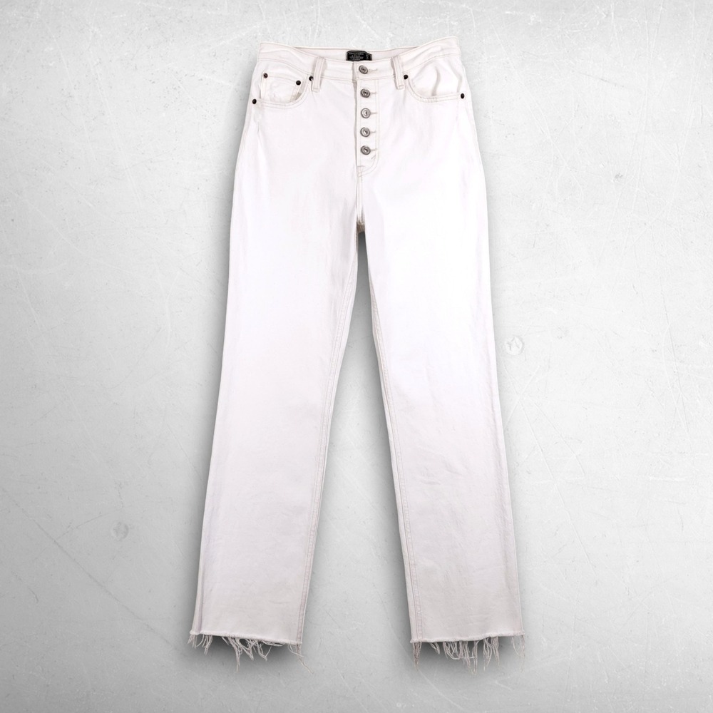 Abercrombie & Fitch Ultra High Rise Straight Jeans Women 4R/27 White Clean Girl